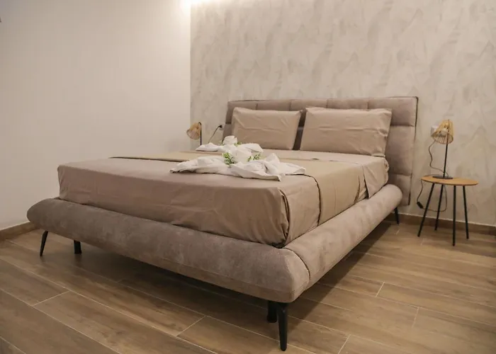 Luxury Regina 14
