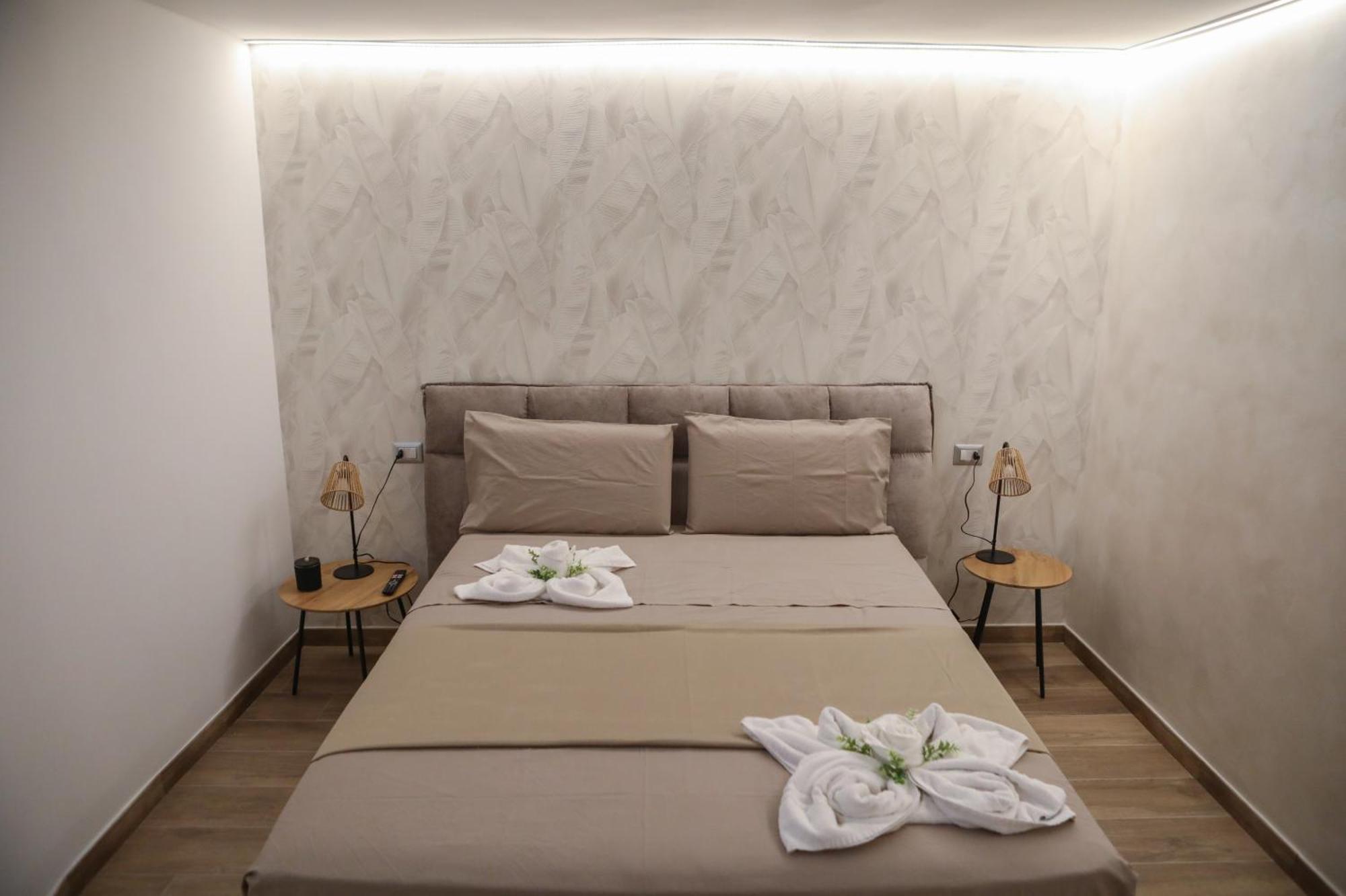 Apartment Luxury Regina 14 *